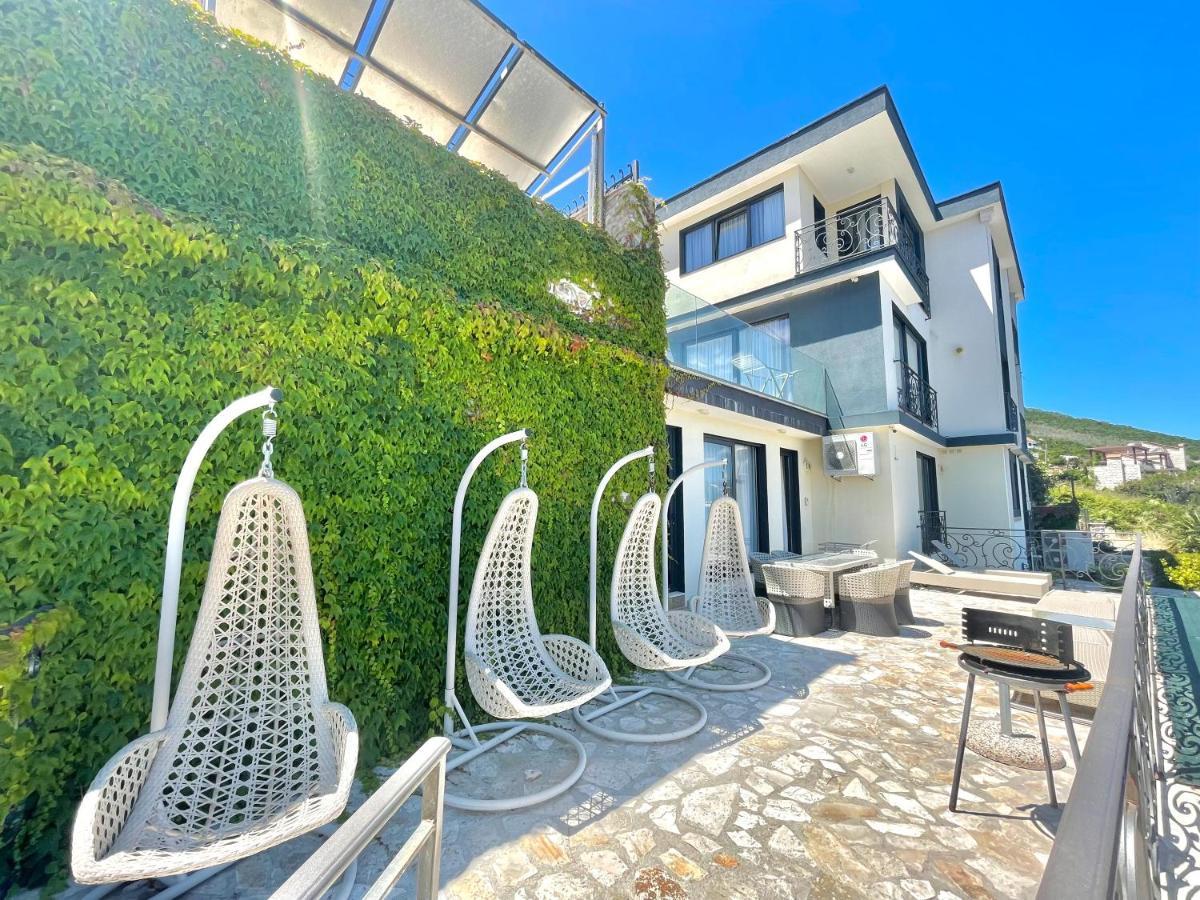 Beachfront Villa Pearl Of Adria Krasići Bagian luar foto