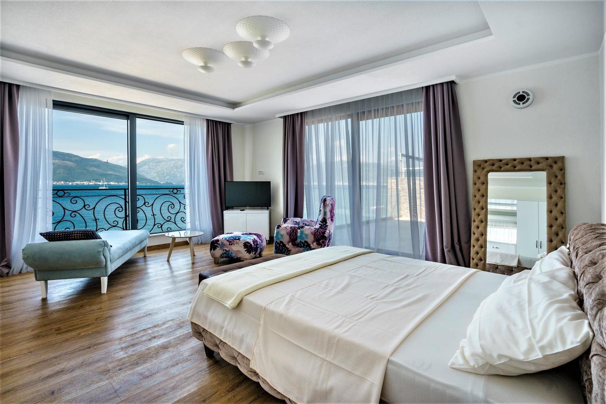 Beachfront Villa Pearl Of Adria Krasići Bagian luar foto