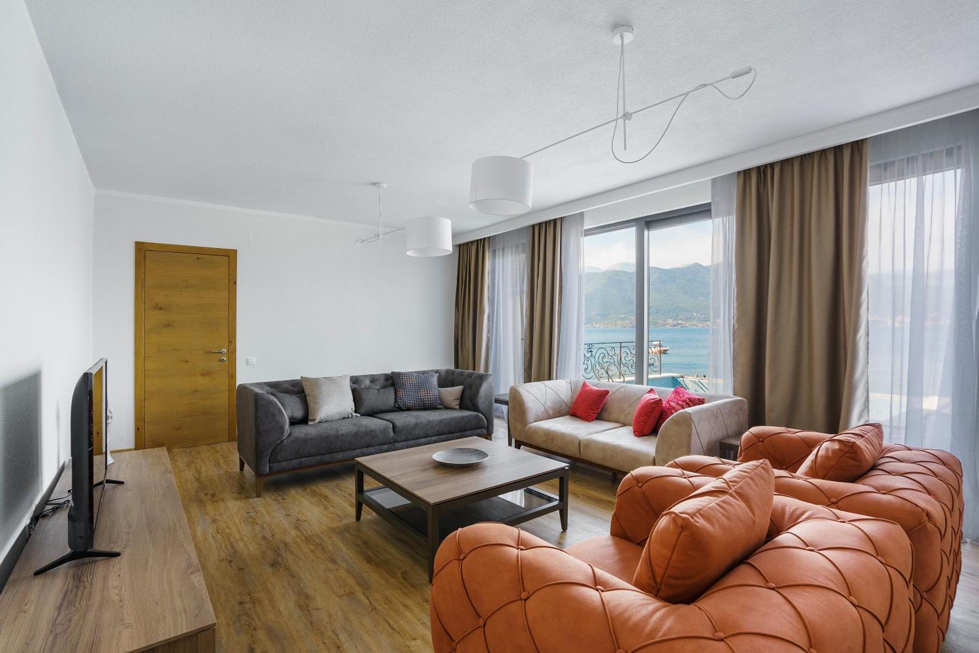 Beachfront Villa Pearl Of Adria Krasići Bagian luar foto