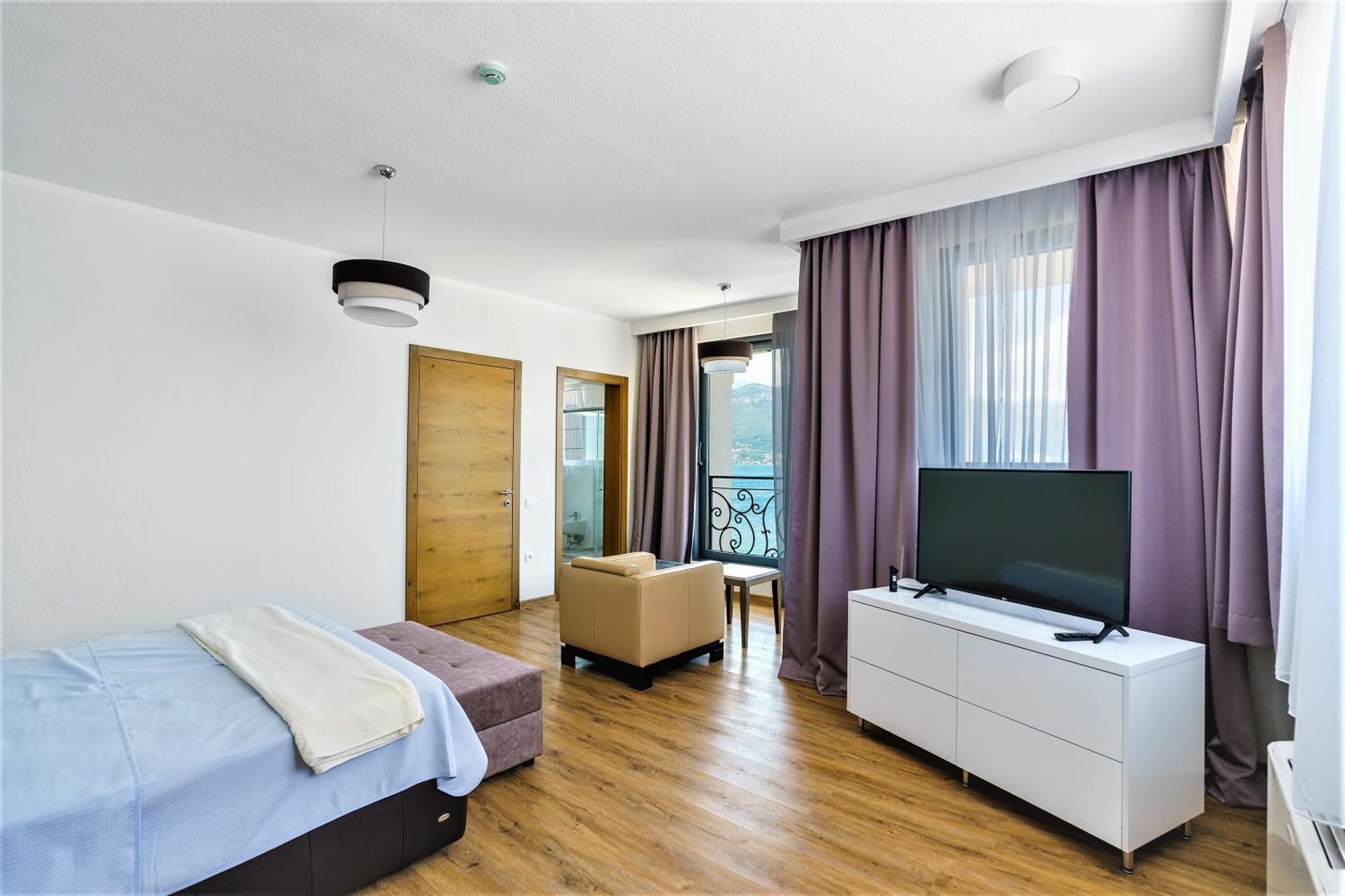 Beachfront Villa Pearl Of Adria Krasići Bagian luar foto